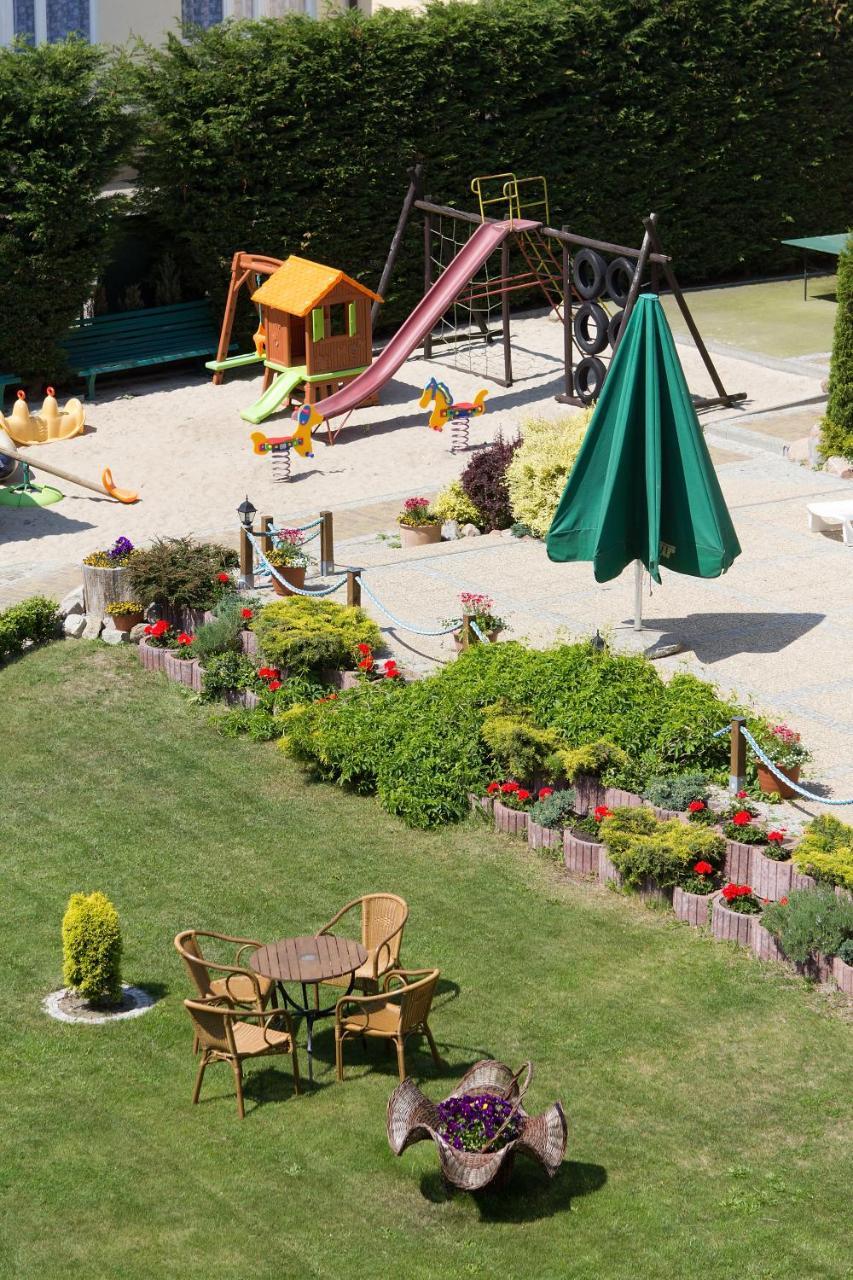 Jantar-Spa Kompleks Wypoczynkowo-Rehabilitacyjny Niechorze Dış mekan fotoğraf